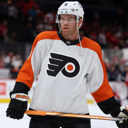 Flyers agree to five-year deal with defenceman Cam York