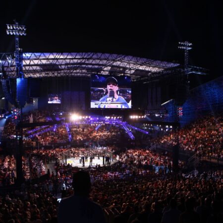 UFC Sets Date for Inaugural Event in Qatar