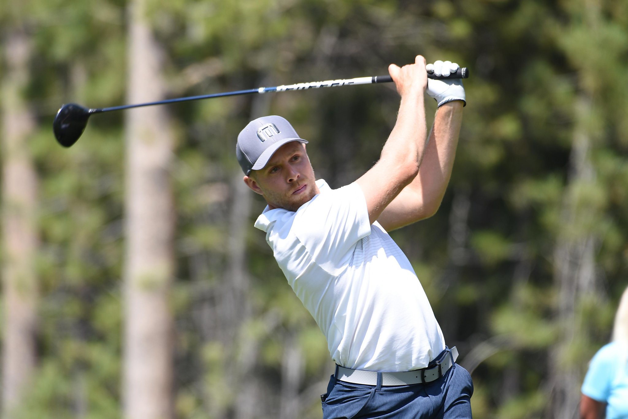 Preview Former NHL player Joe Pavelski leads American Century celebrity golf tournament