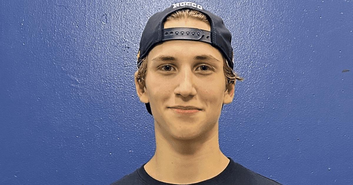 Preview Islanders sign forward Victor Eklund to three-year, entry-level contract