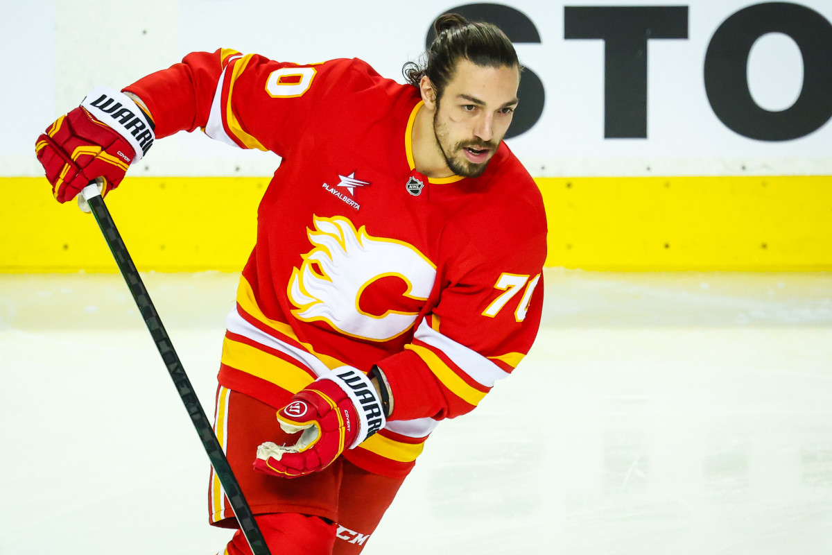 Preview Flames Notebook: Lomberg Ready to Power Up a Physical Line