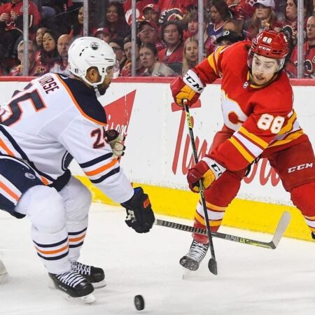 Mangiapane Joins Oilers, Eyes Resurgence in Battle of Alberta