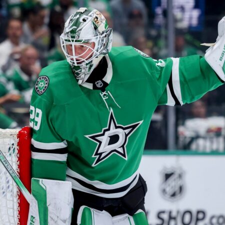 Dallas Stars’ Jake Oettinger Looks Back to Laugh Ahead