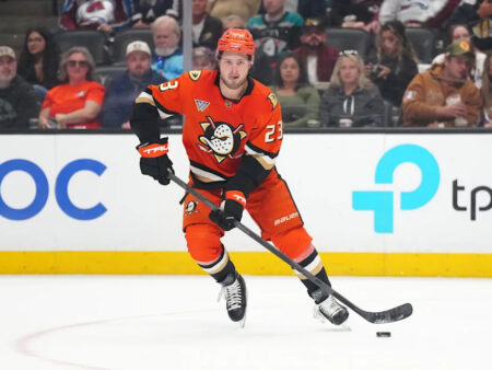 Mason McTavish Trains with Ottawa 67s During Contract Holdout