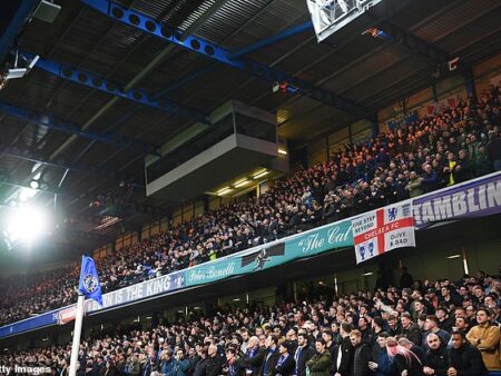 Chelsea vs. Liverpool: Crucial Showdown at Stamford Bridge