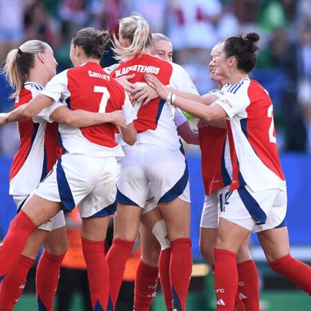 Women’s Champions League Kicks Off with Marquee Matchup; USMNT Seeks Momentum