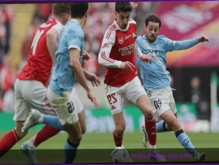 Arsenal vs. Manchester City: Premier League Giants Clash in League Cup Final at Wembley