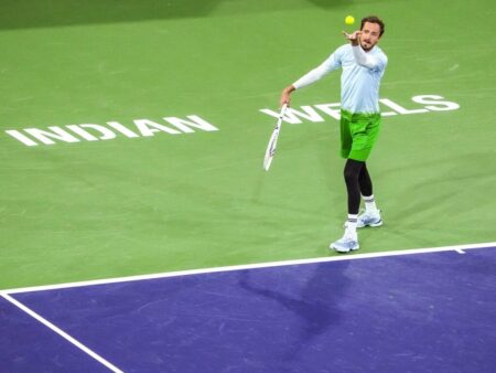 Daniil Medvedev and Tennis Stars Stranded in Dubai Amid Airspace Shutdown