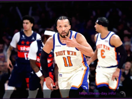 Knicks Secure Dominant Victory Over Struggling Wizards, Extending Winning Streak to Six