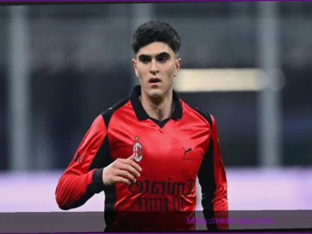 Milan, Dubbio sulla Fascia Sinistra: Chi tra Bartesaghi ed Estupinan contro la Lazio?