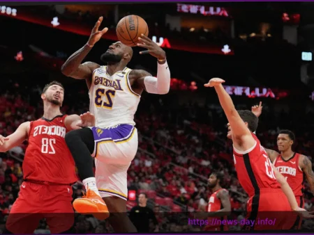 Lakers’ First Playoff Loss: Rockets Dominate Game 4 Without Durant