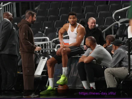 Giannis Antetokounmpo Addresses Bucks Controversy Over His Playing Status