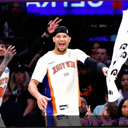 Knicks Taking Steps to Get Playoff Tickets in Fans’ Hands — Not Resellers