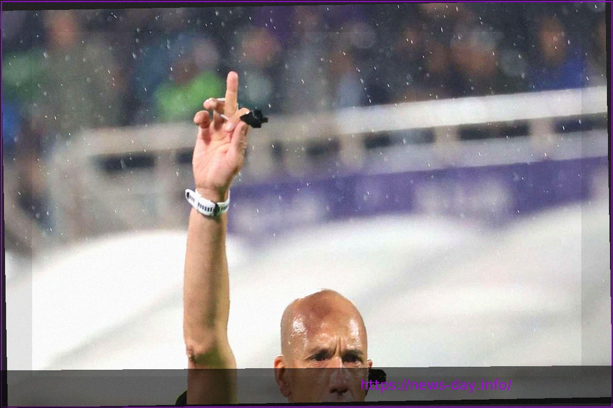 Preview Open Var подтверждает решение Фаббри: “Пенальти на Нослине не было, а желтая карточка справедлива”