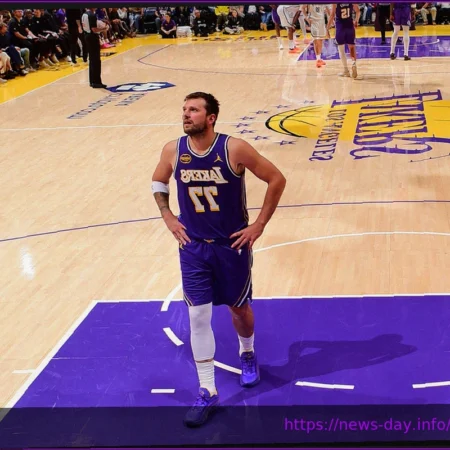 Lakers’ Luka Doncic Heading to Europe for Hamstring Treatment to Speed Up Recovery