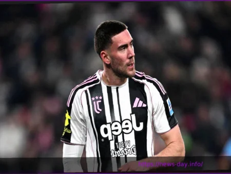 Vlahovic tra Infortuni e la Caccia al Rinnovo / Vlahovic’s Injury Woes Amidst Renewal Talks