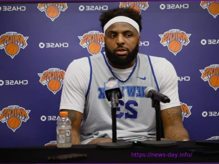 Mitchell Robinson’s Mental Health Battle Amidst Knicks Playoffs