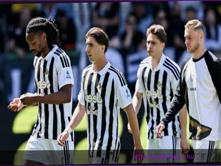 Vlahovic: A Dull Performance in a Crucial Match?
