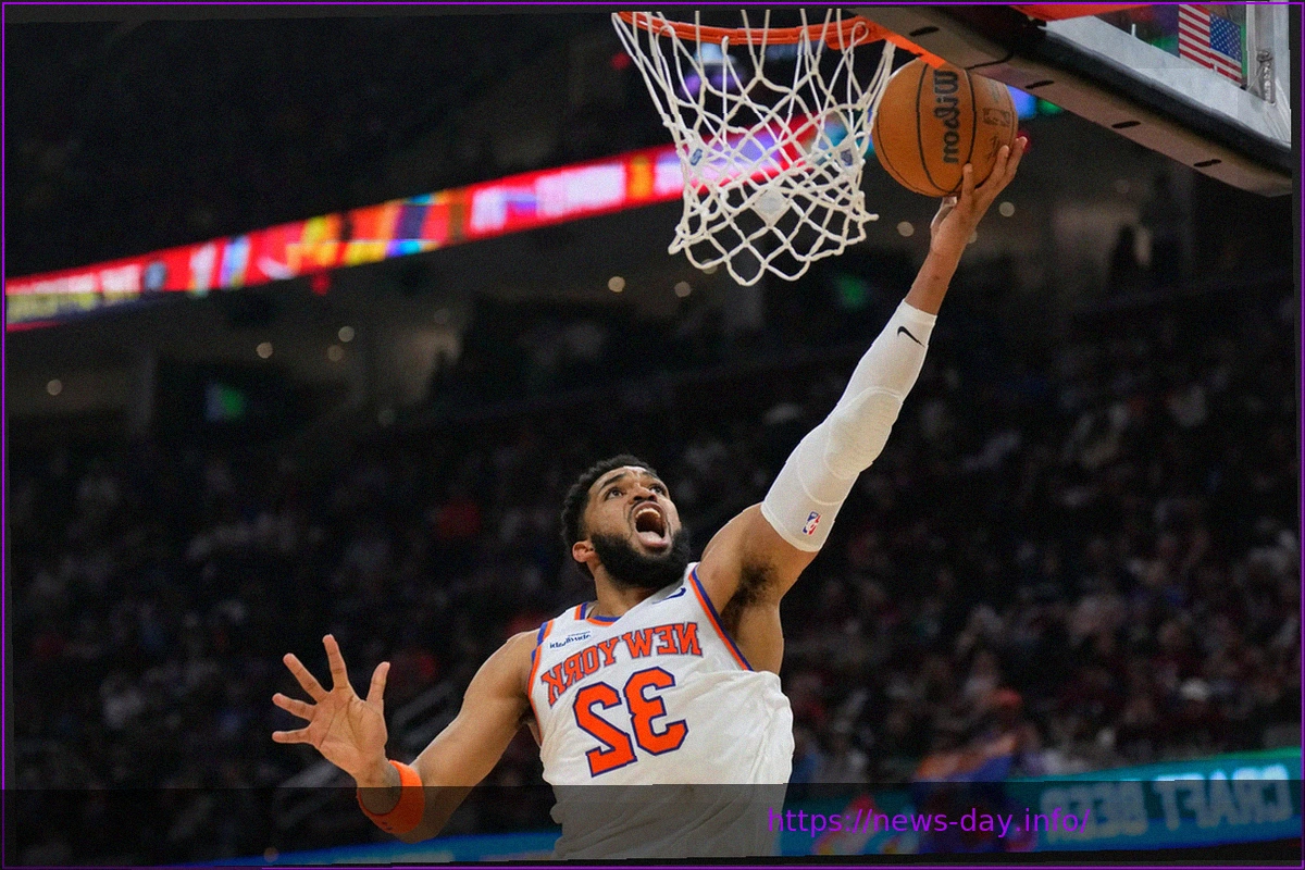 Preview Karl-Anthony Towns envisioned his Knicks future with call back to first New York pregame outfit