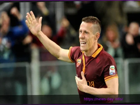 Totti Renews for One Year, Zeman Considers Primavera Role, Taddei Extends Until 2014